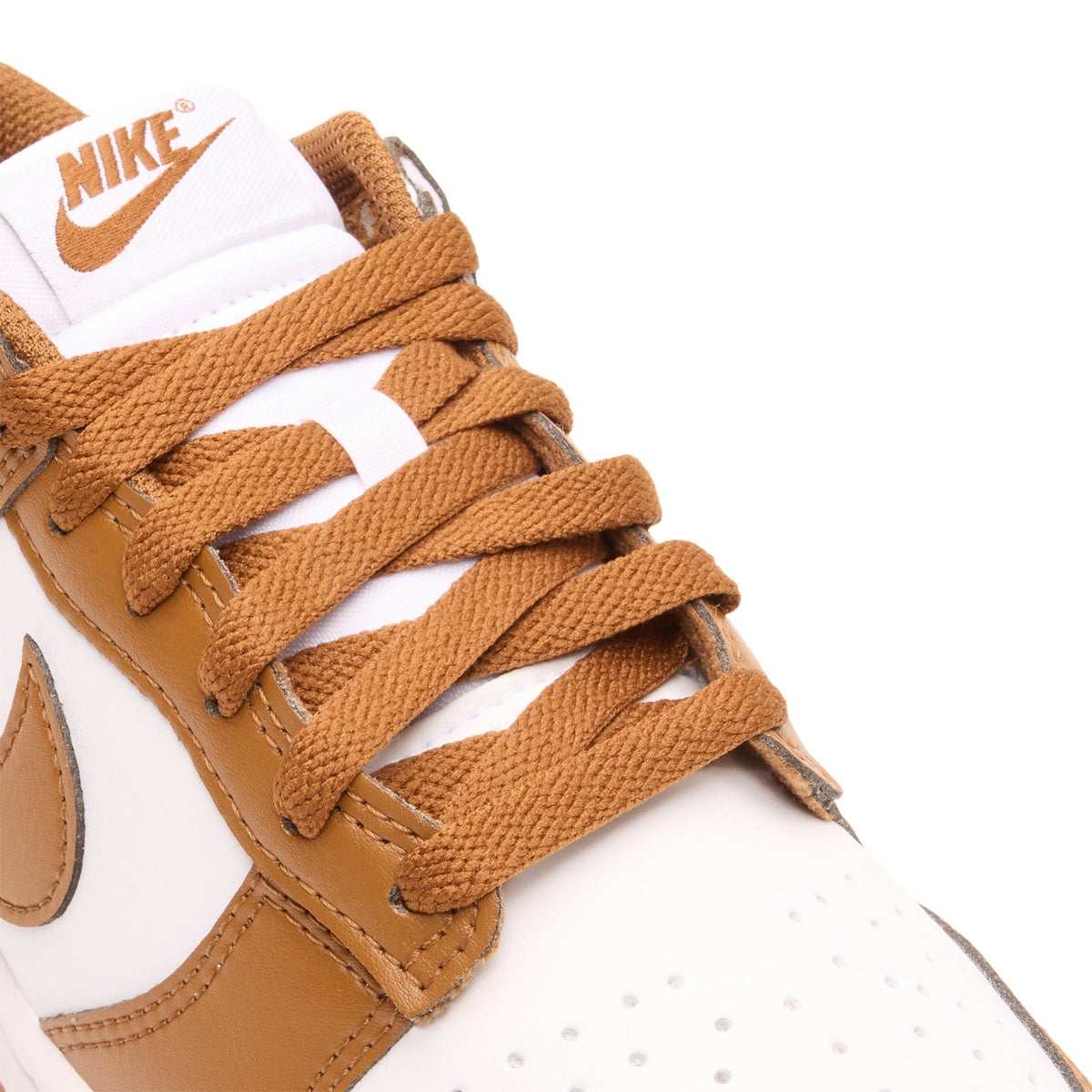 Nike Dunk Low (Sail/Lt British Tan-White)